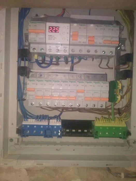 Электрик .Харьков .Услуги электрика в городе и области