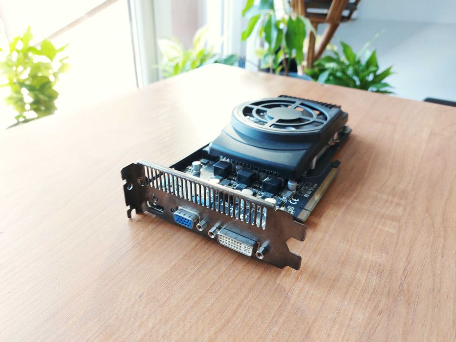 Karta graficzna ASUS Radeon HD 5770 1GB