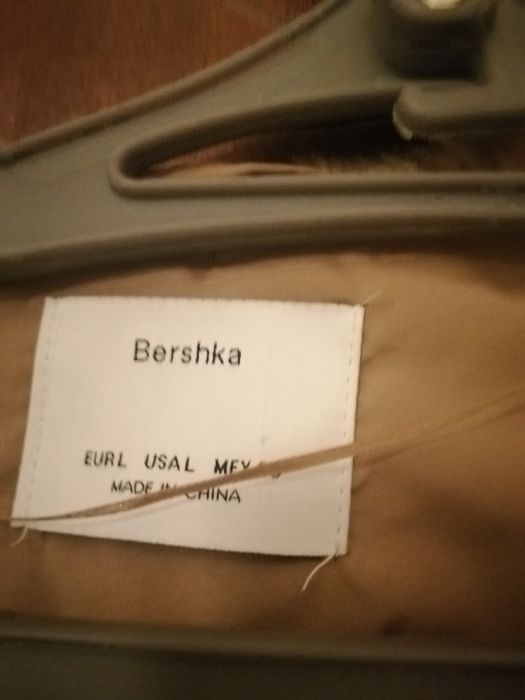 Colete pêlo Bershka