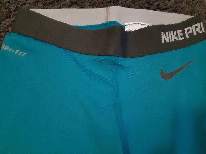 NIKE PRO legginsy spodenki spodnie 3/4 dri-fit rozmiar XS