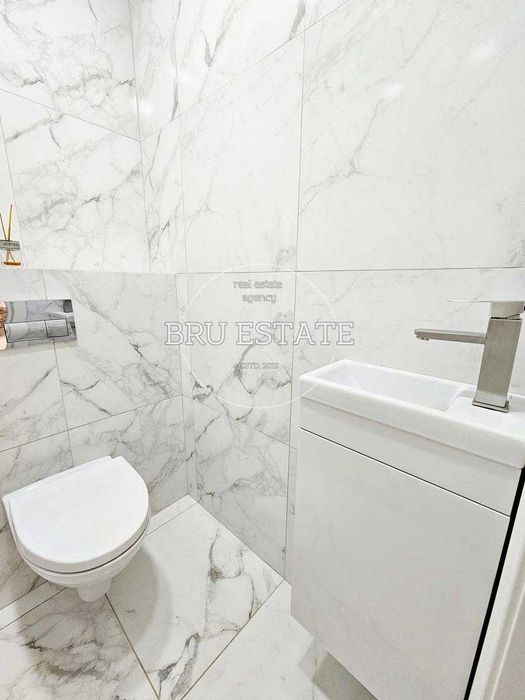 Продам 2к квартиру на Осокорках ЖК Ревуцький Харківська Позняки