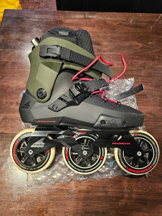 Rollerblade Twister EDGE 110 3WD – Black/Army Green