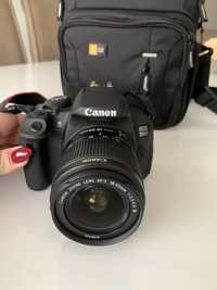 Máquina fotográfica digital canon EOS 700D