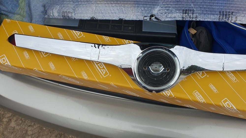 Накладка на капот шкода skoda superb 2  2009-2013