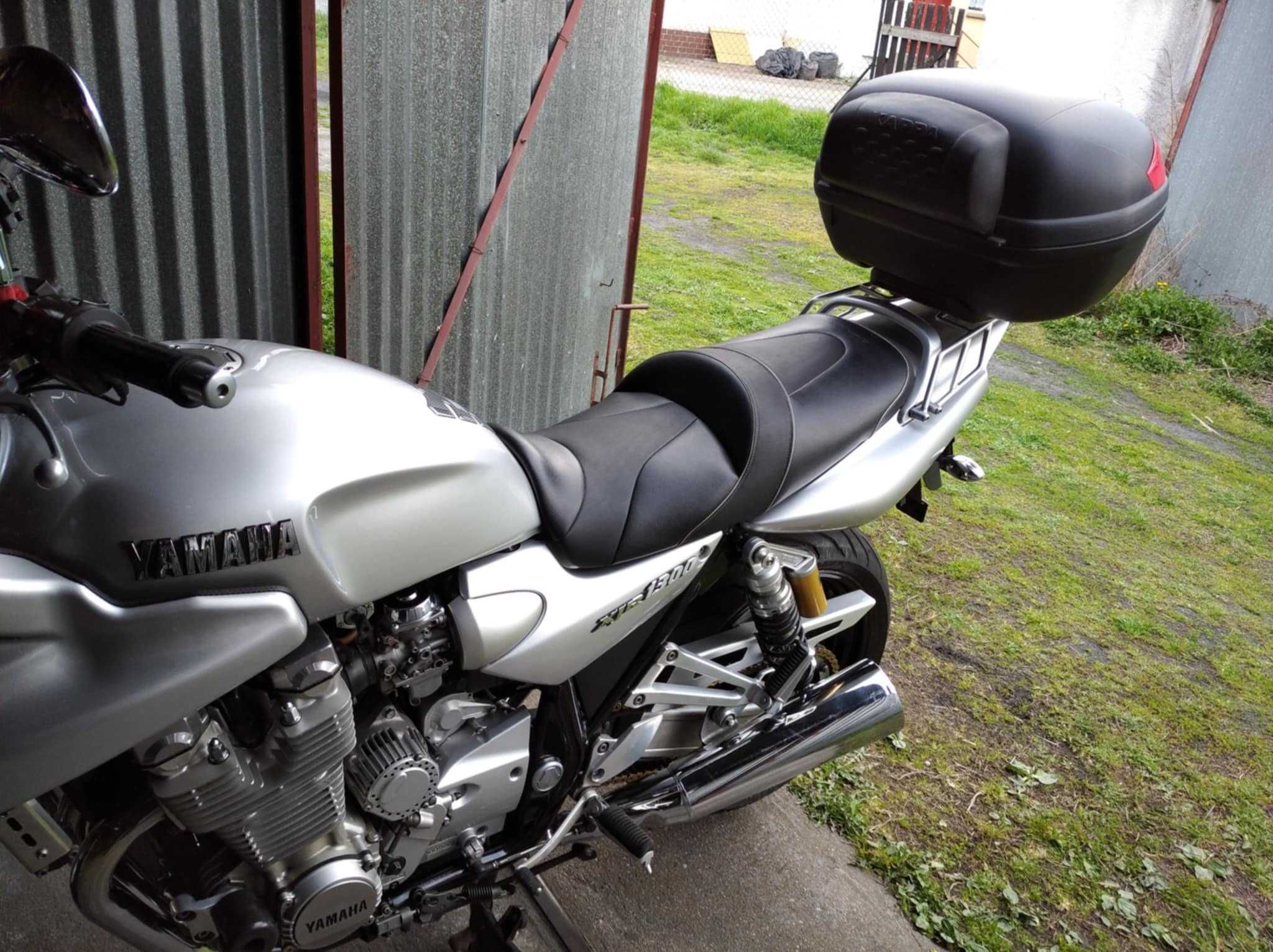 Motocykl Yamaha XJR 1300