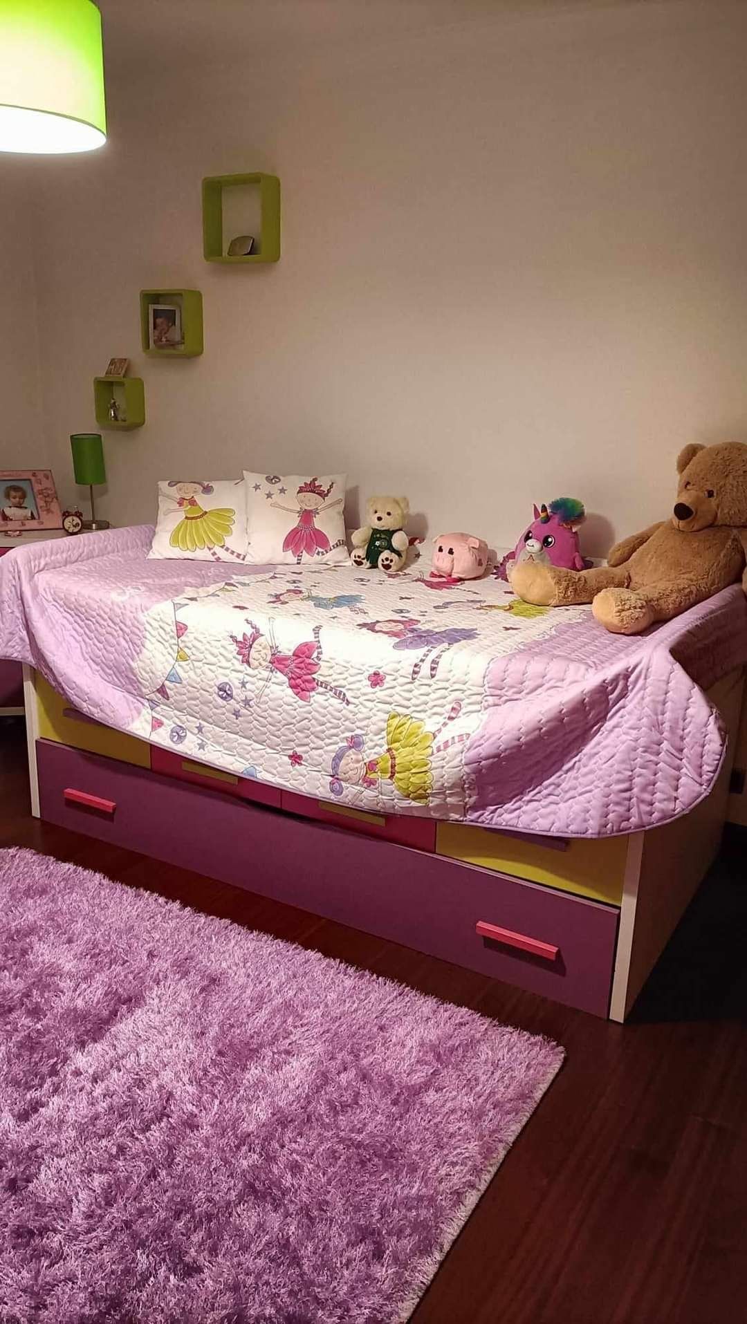 Quarto completo de menina