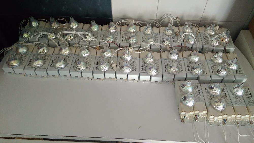 48 Focos de encastrar