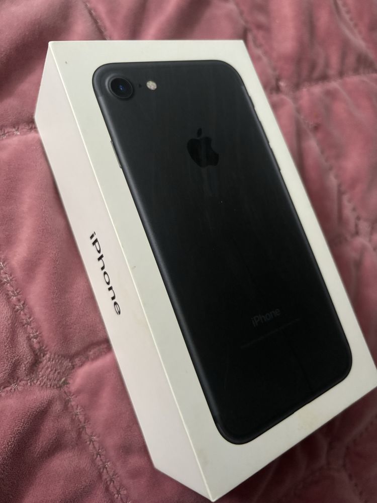 Używany Iphone 7, 32GB