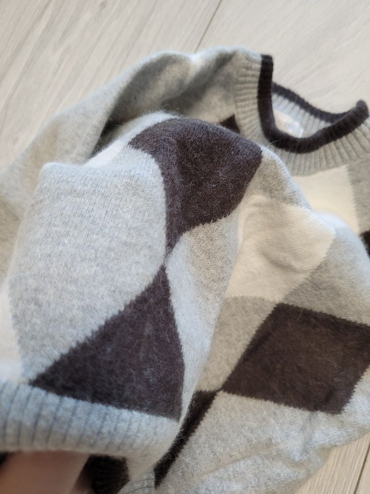 Sweter sweterek okazjonalny r. 80