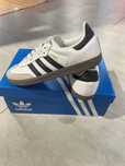 Nowe\Powietrze*airDamskieAdidasSambaSupremeWhite UnisexTrampki 38.5