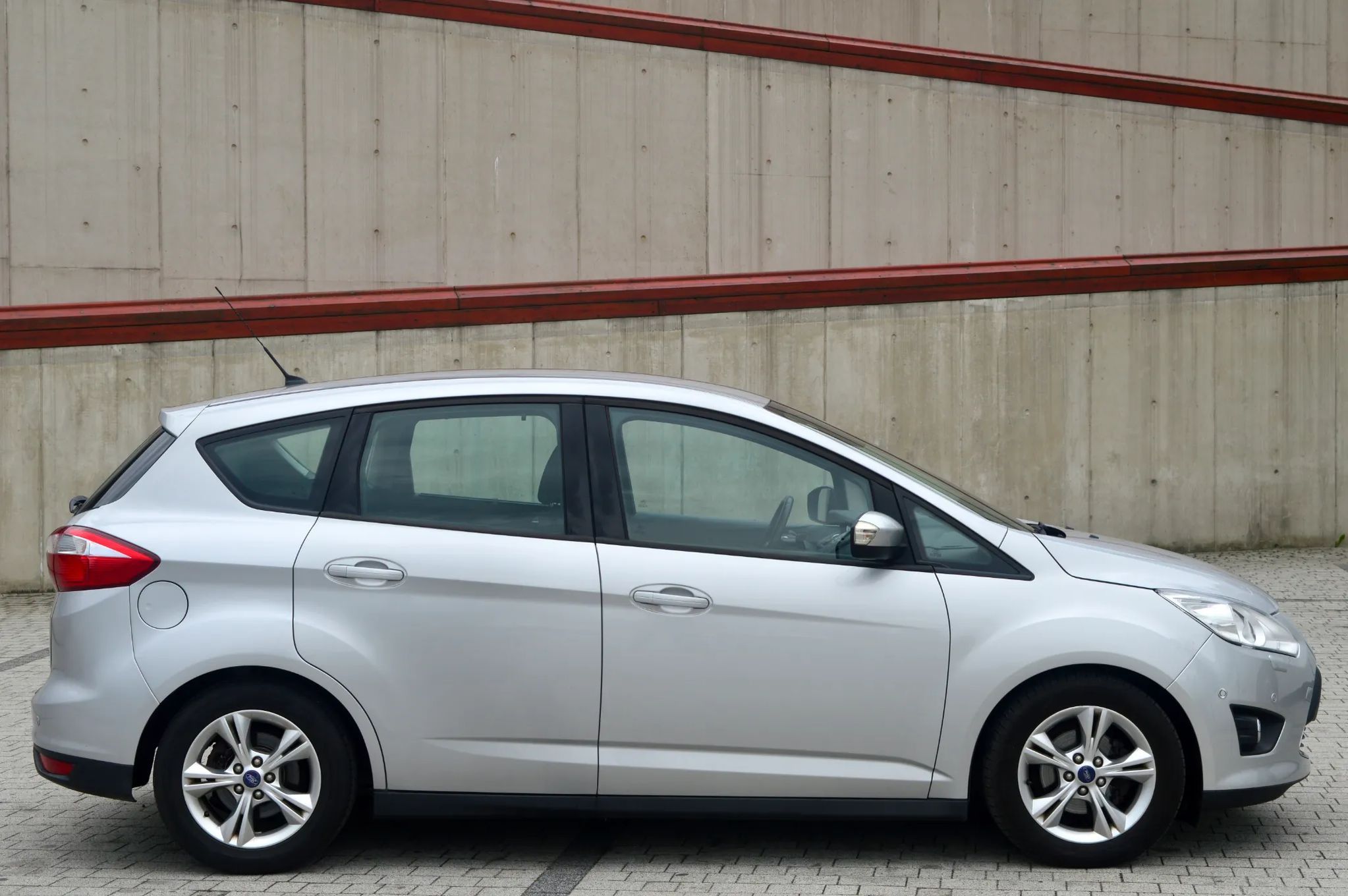 Ford C-MAX 1.6Tdci/115KM/Ks. Serwisowa/NAWIGACJA/Asystent Parkowania/KLIMA/ALU
