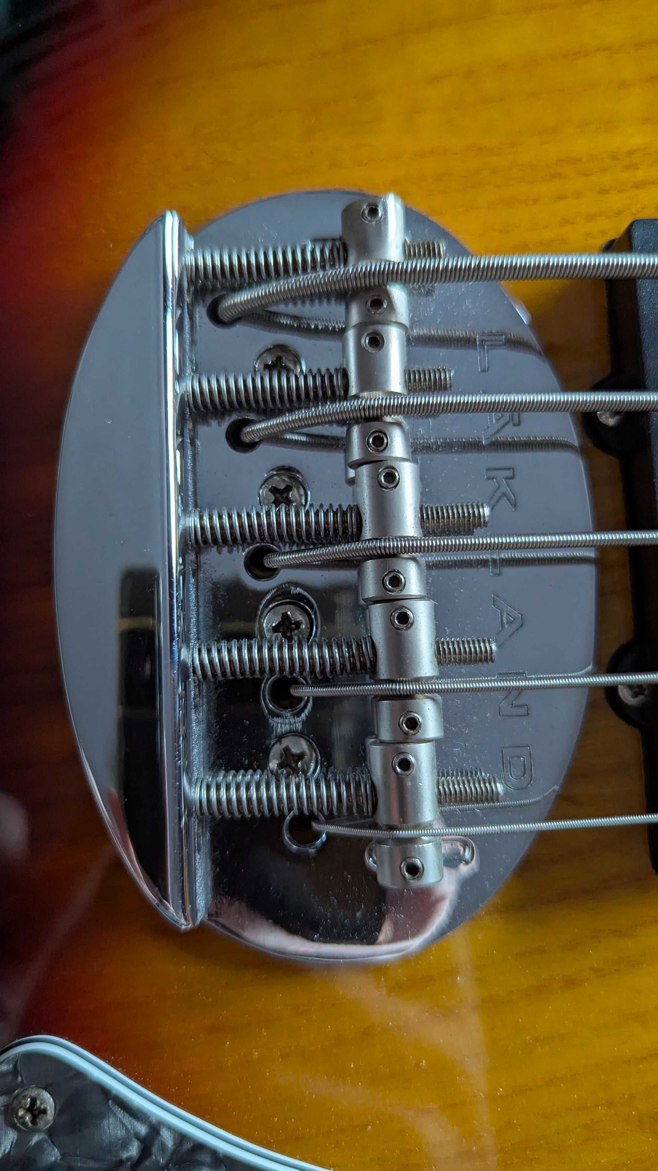 5-струнний бас Lakland Skyline 55-64 modded