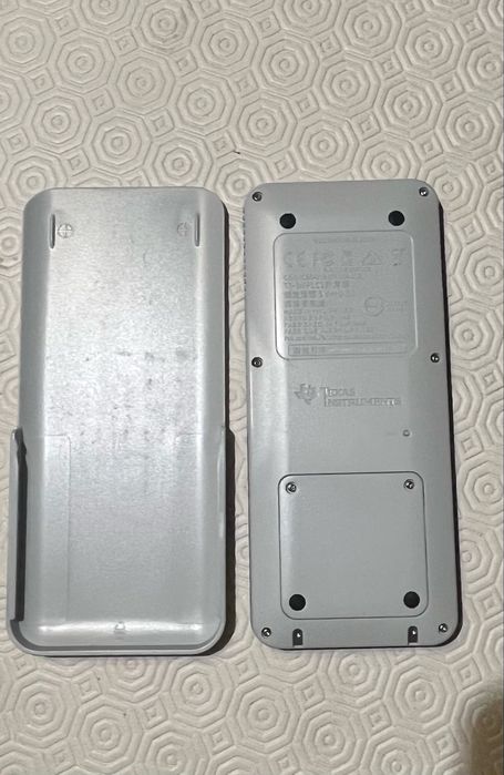 Calculadora grafica texas TI-84 plus CE -T