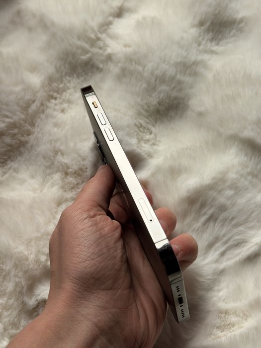 iPhone 12 Pro, ładny stan, blokada iCloud