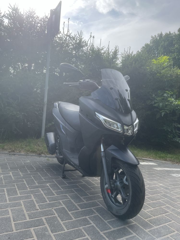 Aprilia sxr 50 4t wtrysk led 2022 rok maly przebieg jak nowy zadbany