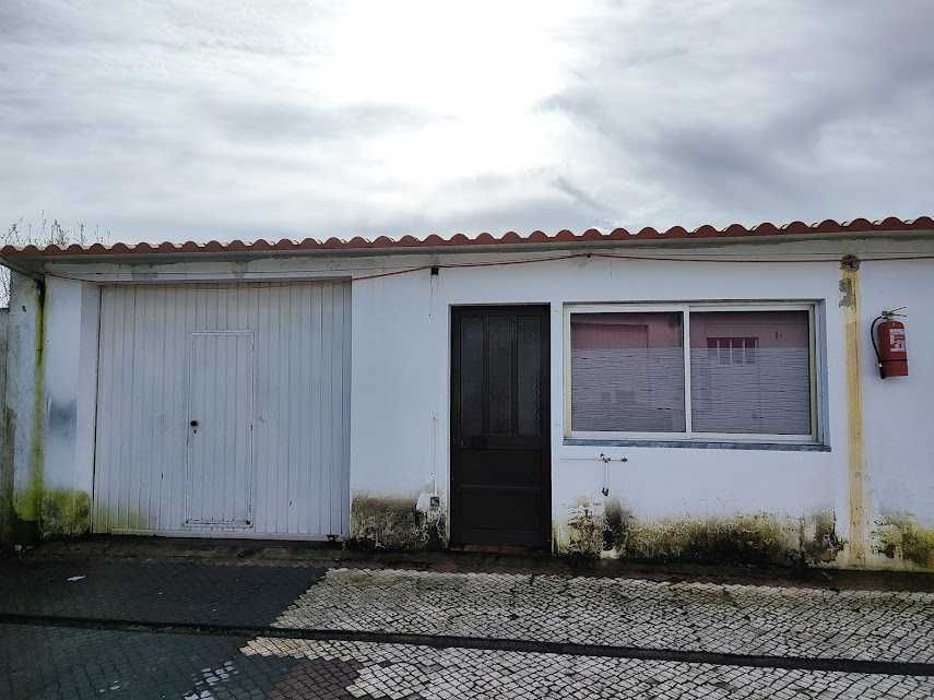 Vendo 2  Garagens Chainça Abrantes