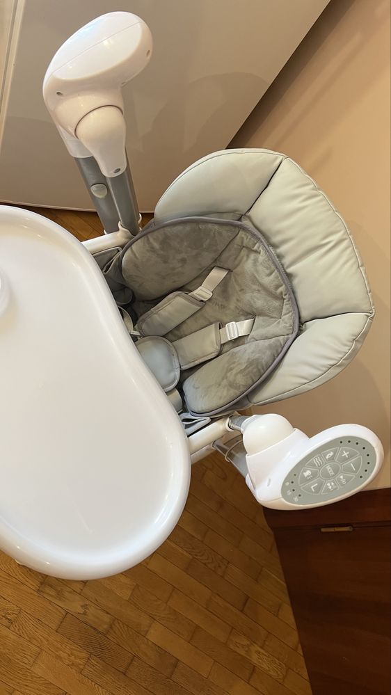 Стільчик для годування, заколисуючий центр Carrello Cascata 3 в 1