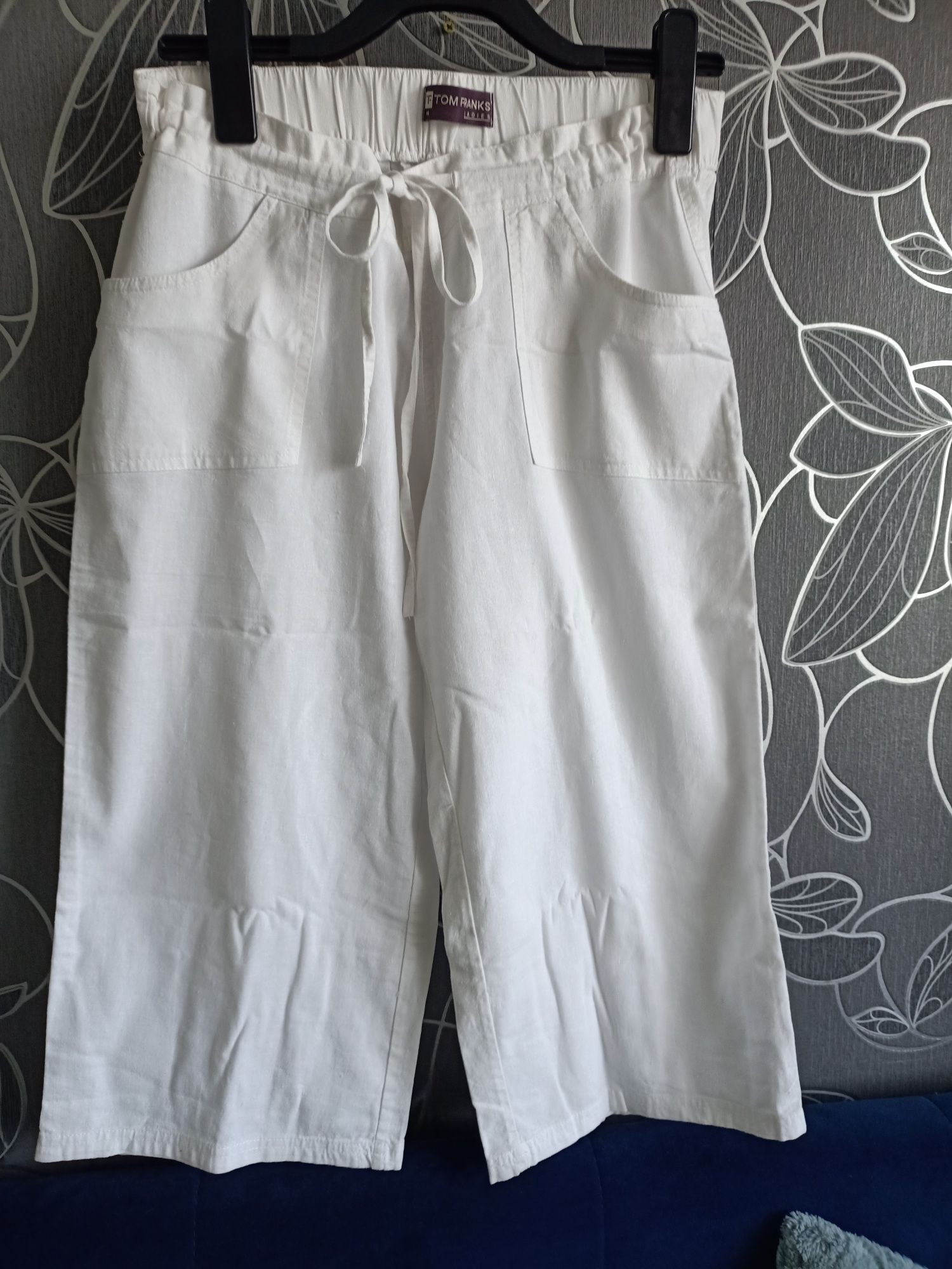 Białe kuloty rayon plus len