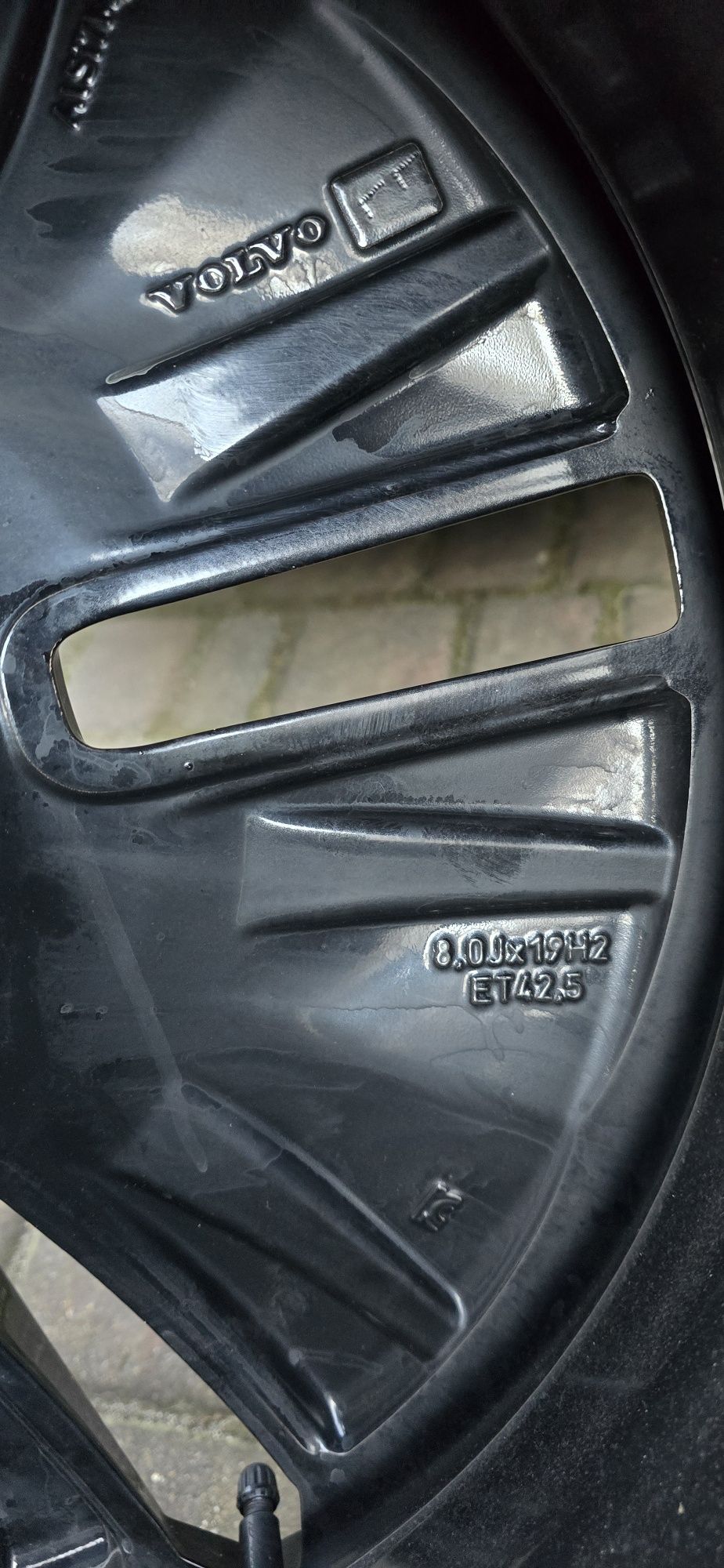 Komolet kół  koła  felgi Volvo XC60 XC90 19"