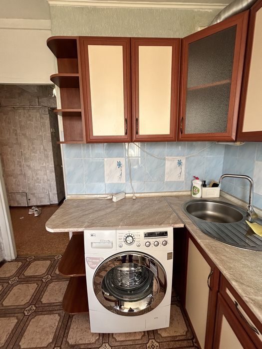 Продам кухню в гарному стані