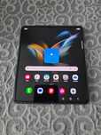 Telefon Samsung Galaxy Z Fold 4 + dodatki