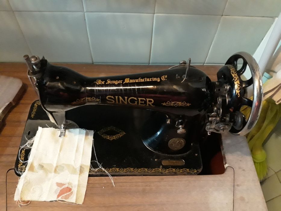 Máquina de costura Singer