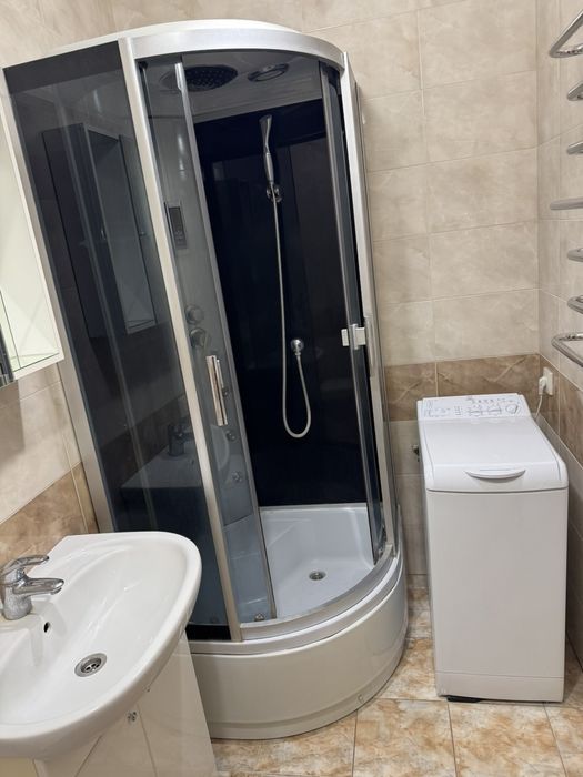 Сдам 1-о комнатную квартиру в центре