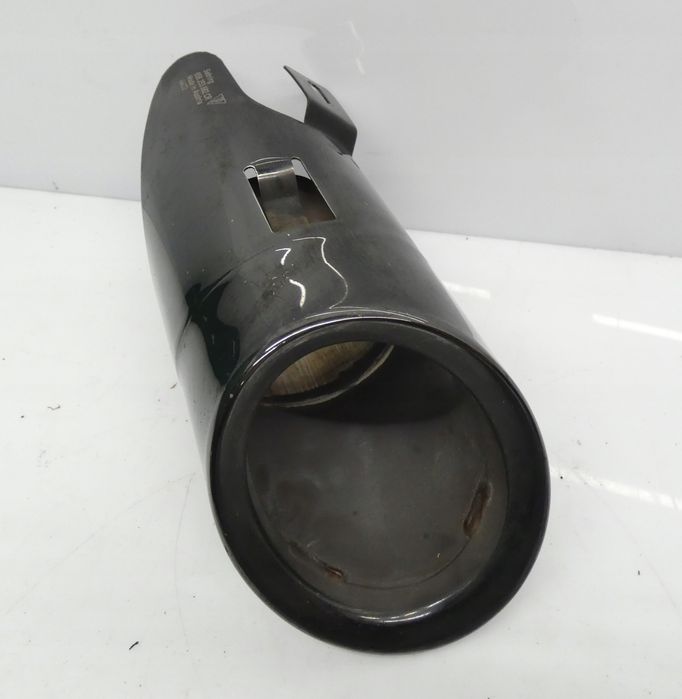 porsche macan gts 95b253682cr końcówka tłumika wydechu prawa