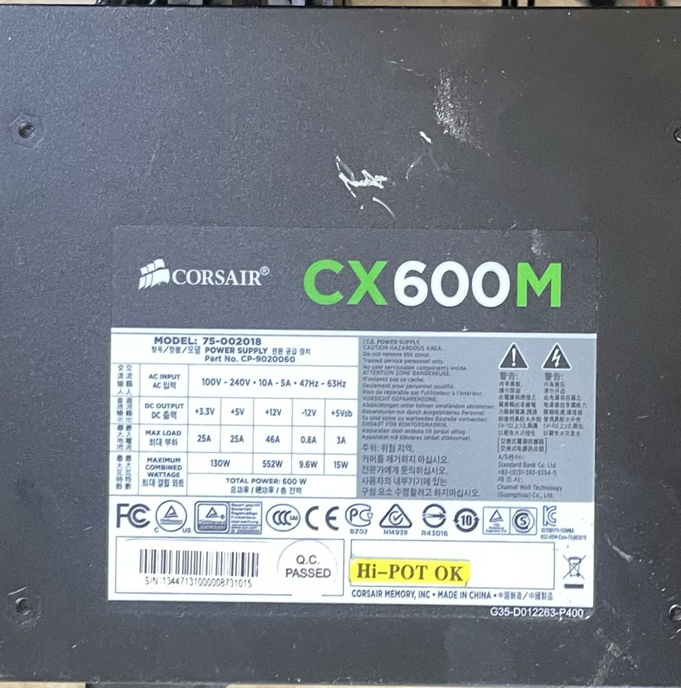Zasilacz pól modularny Corsair CX 600M