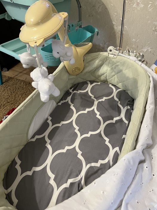 Дитяча кроватка 0-6 місяців