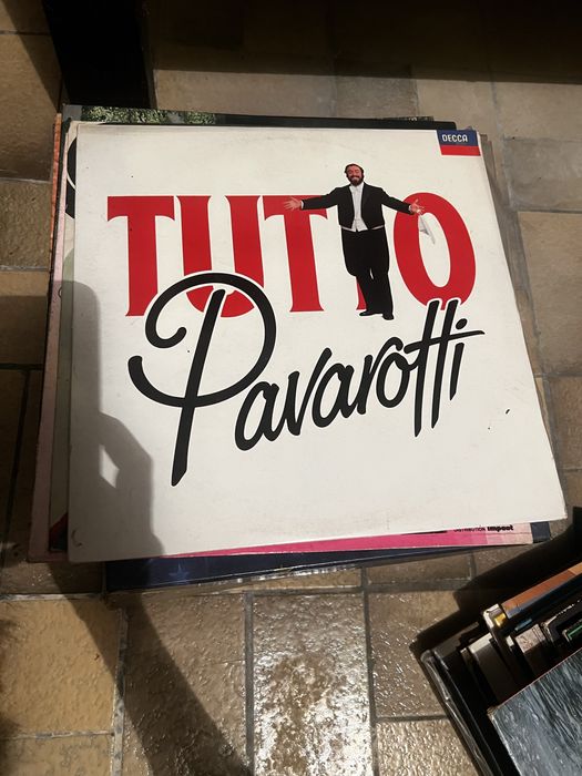 Vinil Tuto Pavarotti em otimo estado