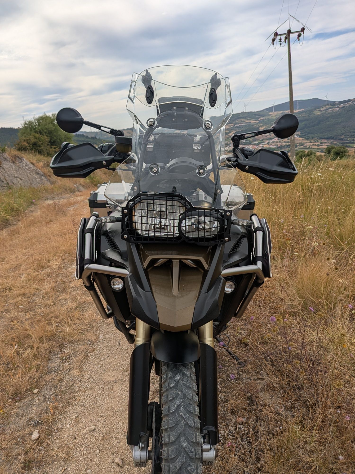 Bmw F800 gsa versão adventure, muitos extras