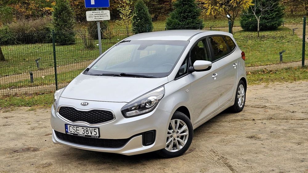 Kia Carens 1.6 Benzyna /7-osobowy /Full Serwis /Kamera /Nawigacja /Alufelgi