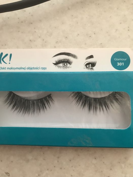 Nowe sztuczne rzęsy kontigo