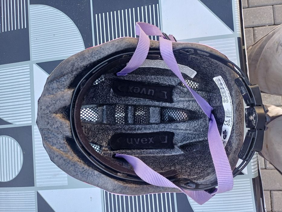 Kask rowerowy dla dziewczynki Uvex Kid 2 46-52cm