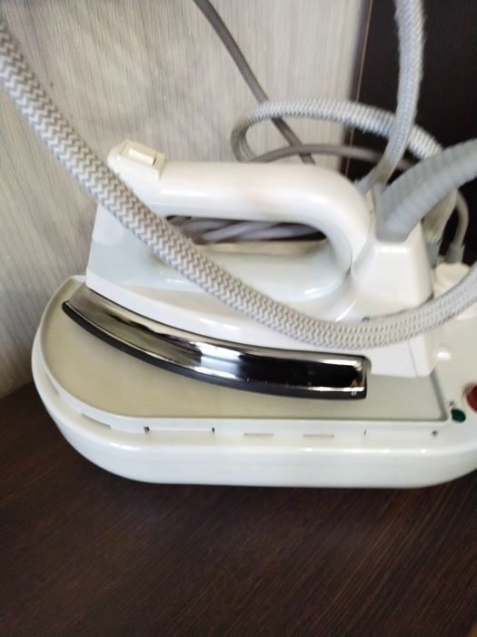 Праска парогенератор.