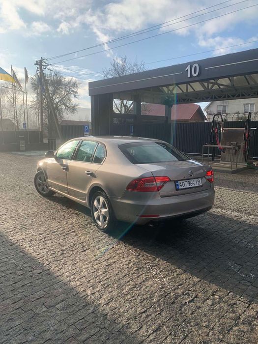 Продам Skoda Superb