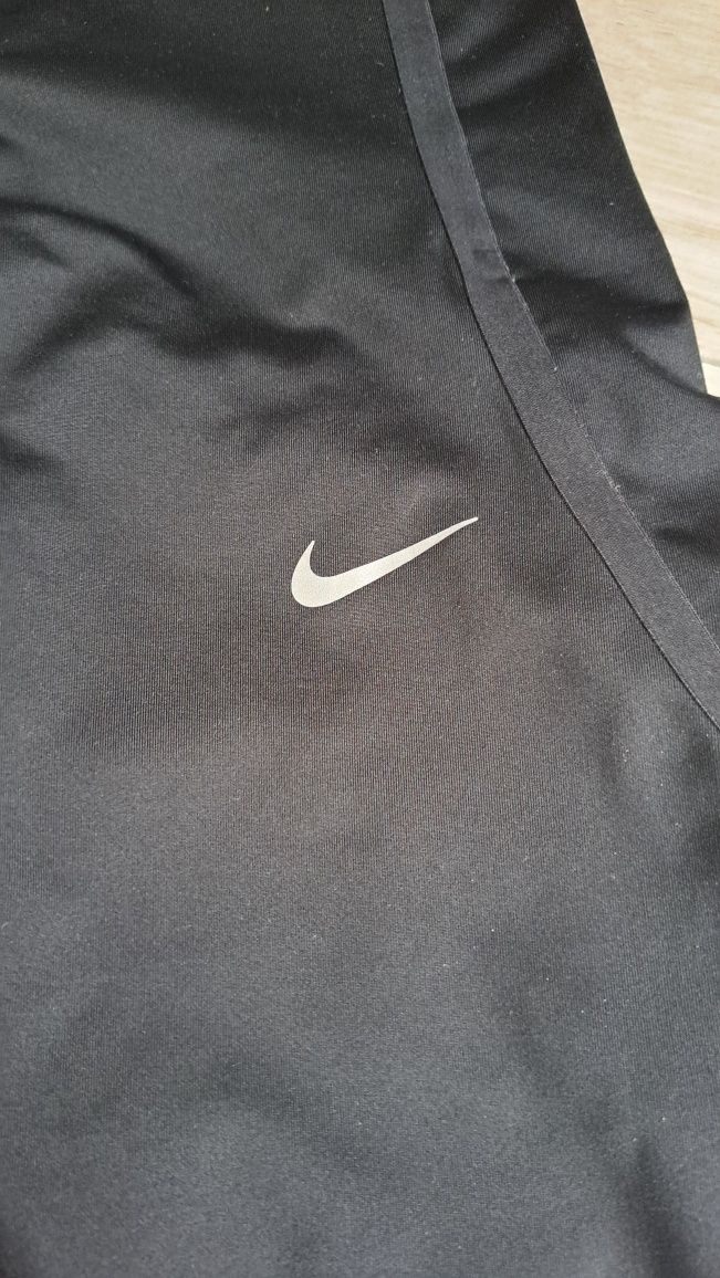 Nike Dri Fit getry legginsy sportowe treningowe czarne XS