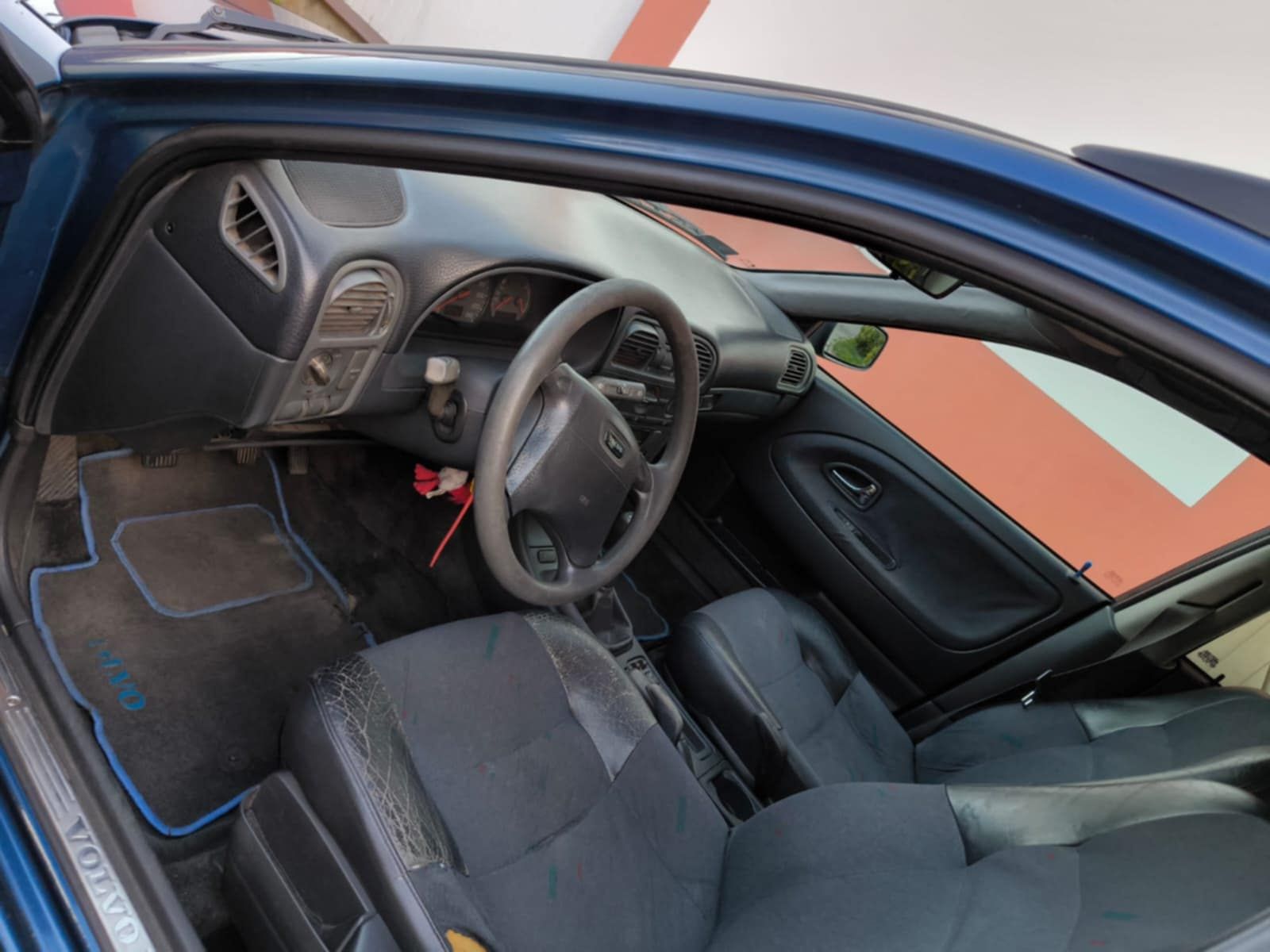 Samochód Volvo V40