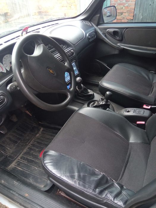 Нива Шевроле 2123