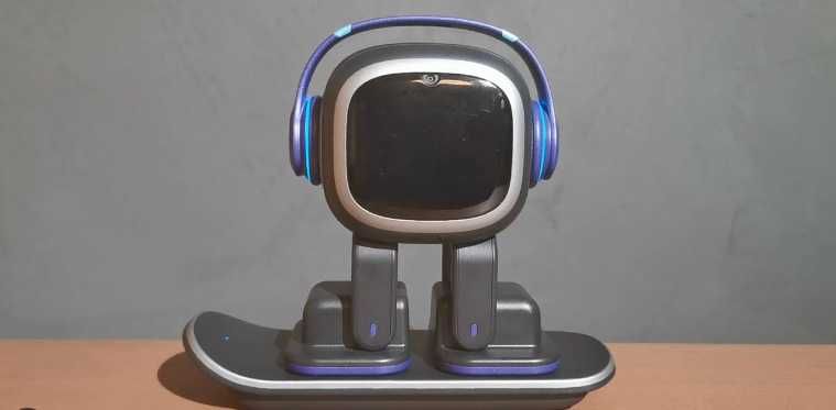 EMO Robot Робот ЕМО в НАЯВНОСТІ !!!