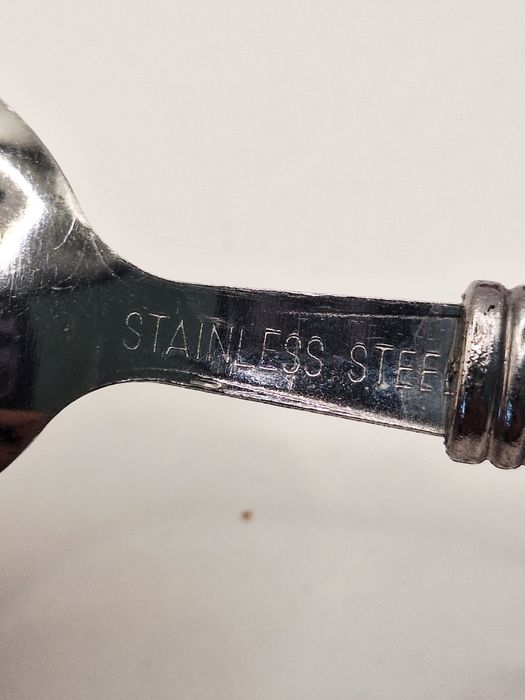 Łyżeczki do herbaty 4szt.
Długość 16.5cm