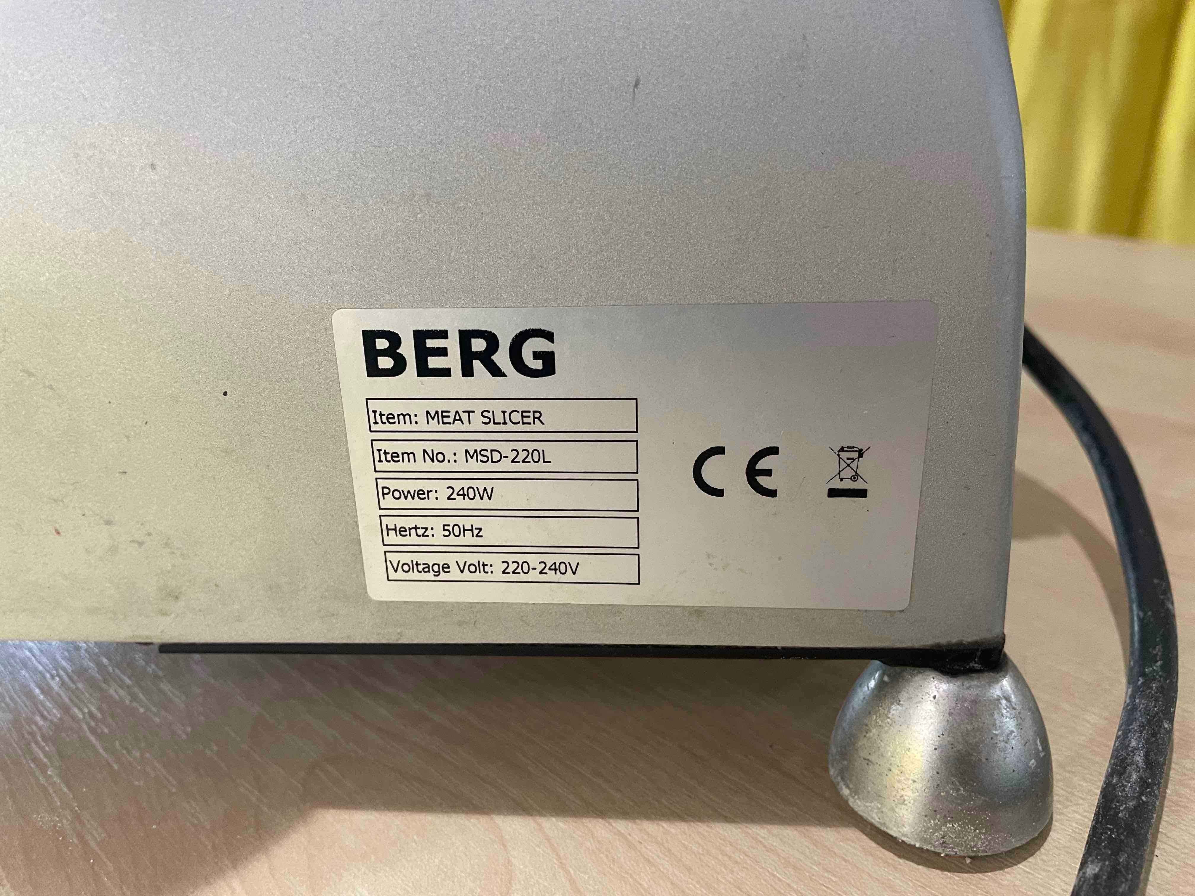 Слайсер BERG MSD 220L