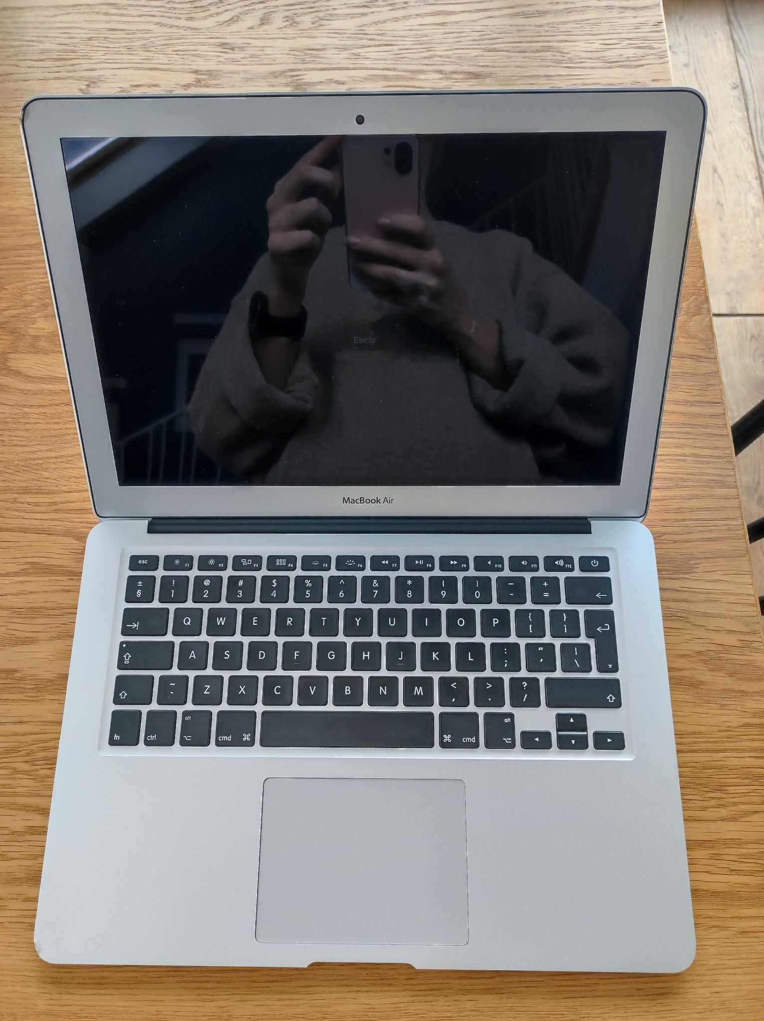 Mac Book Air 13' 2014 | 4GB RAM| i5 1.4GHz| 128GB