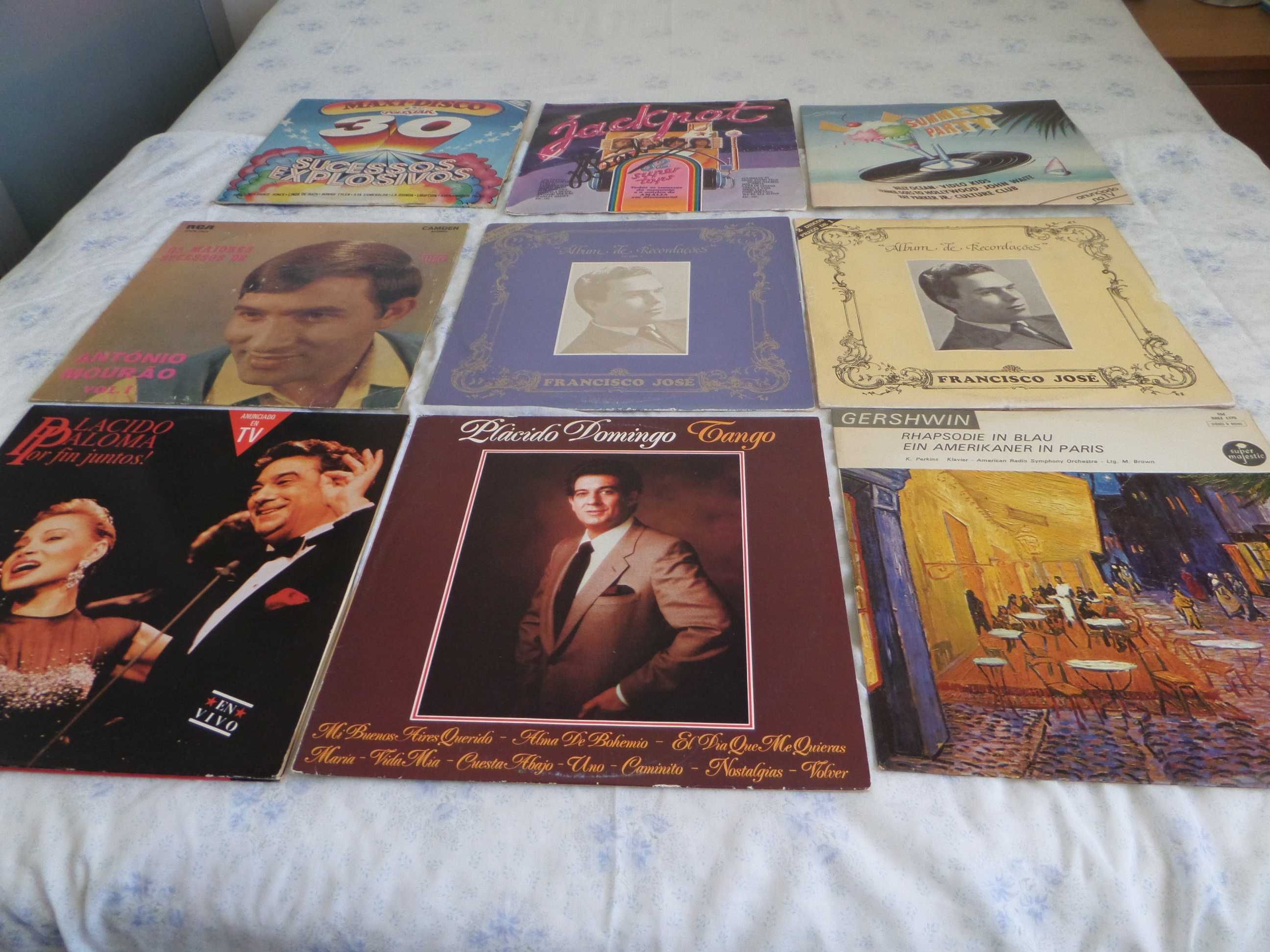 Discos de Vinil-LP's de vários artistas e anos, desde 1€