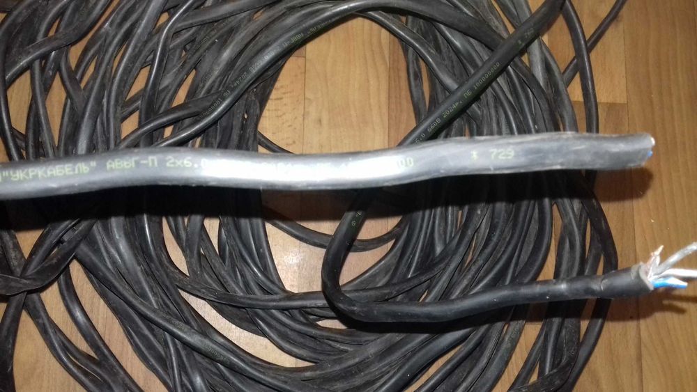 Кабель  2х6 АВВГ алюминиевый.