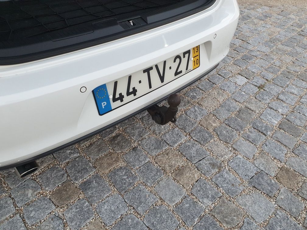 Golf 7 TDI 1.6 TDI muito bem estimado
