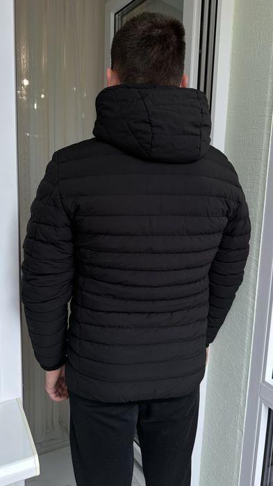 Зимова чоловіча куртка
