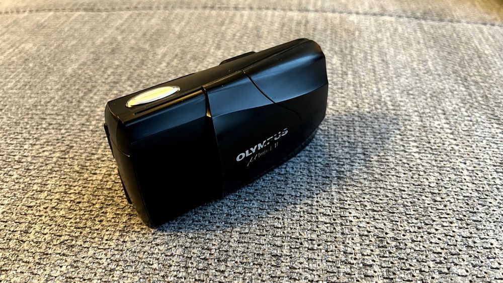 Aparat analogowy Olympus MJU II z jasnym obiektywem f2.8!