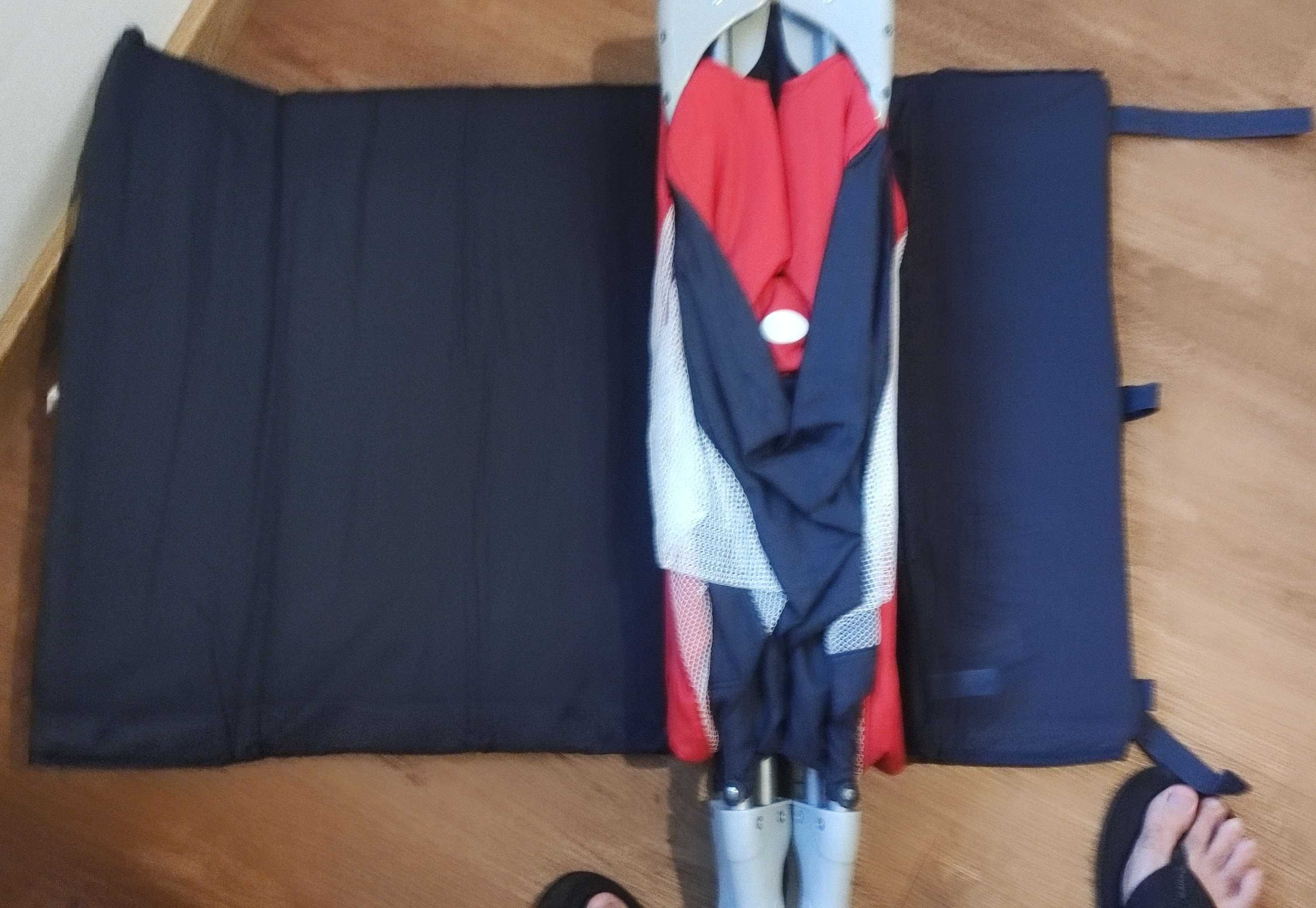 Berço de viagem com colchão